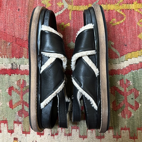 ALOHAS Black and Cream Sandals - Picture 7 of 8